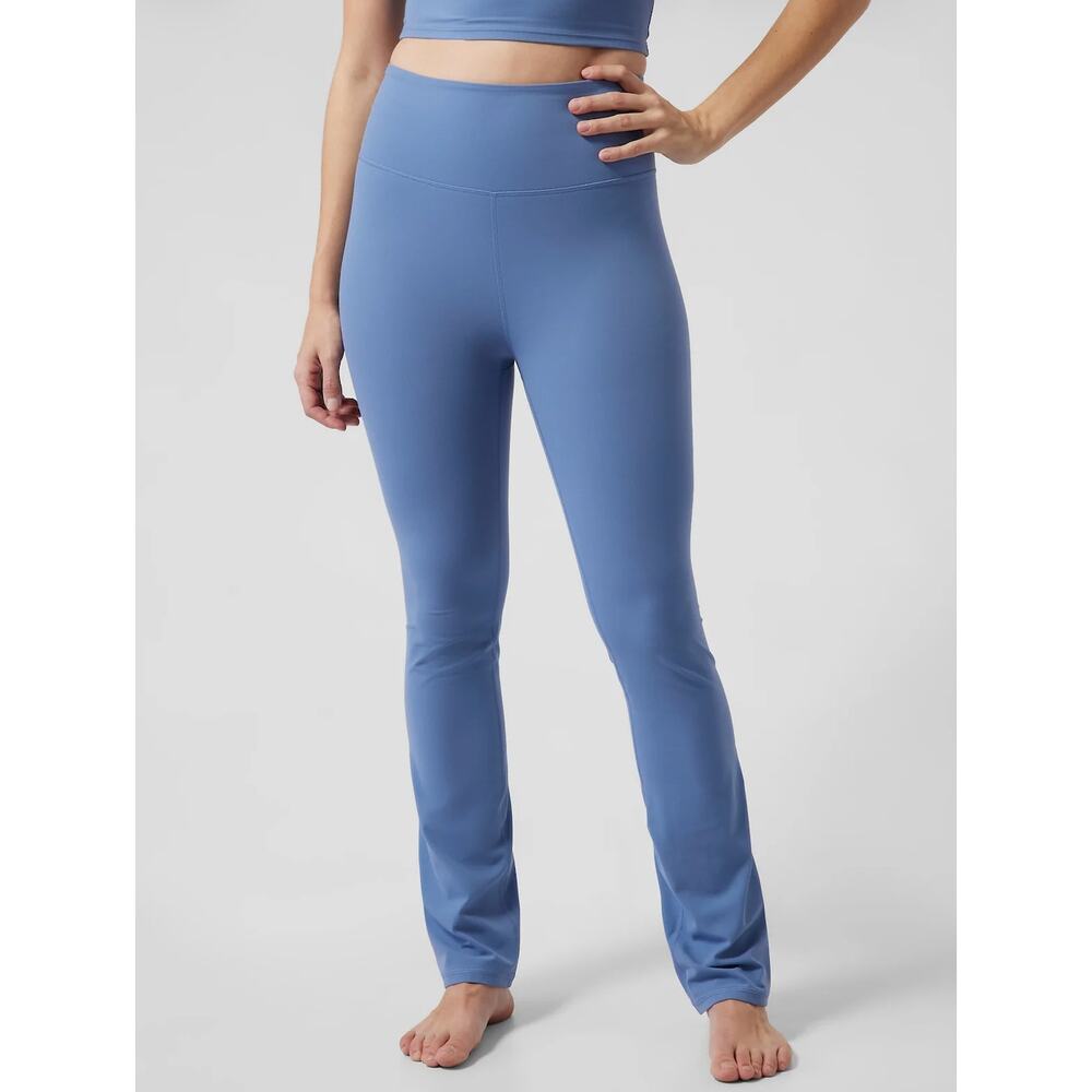 Athleta Elation Straight Leg Pant Size Small